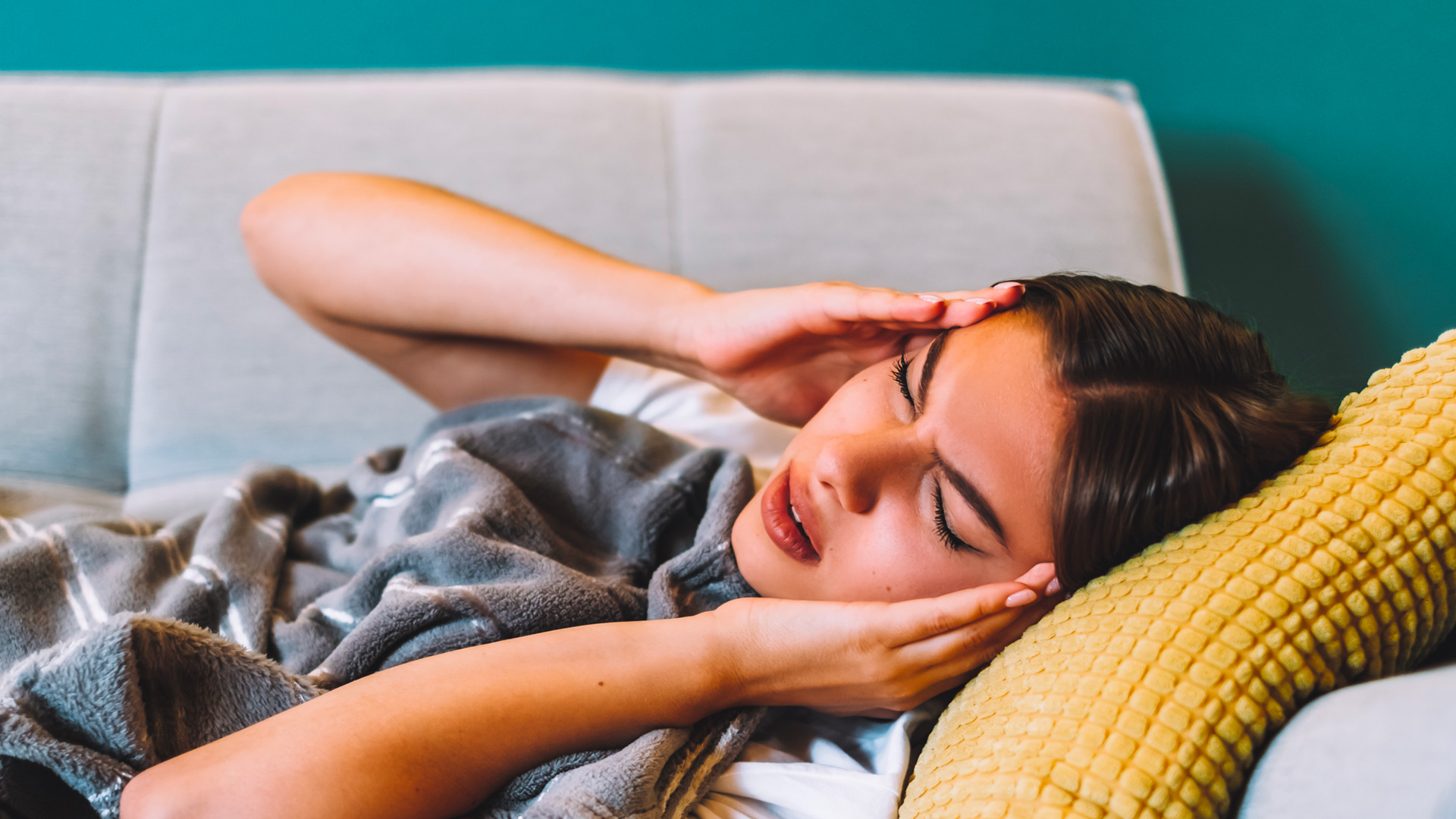 Mal di testa: i farmaci non sono l’unica soluzione